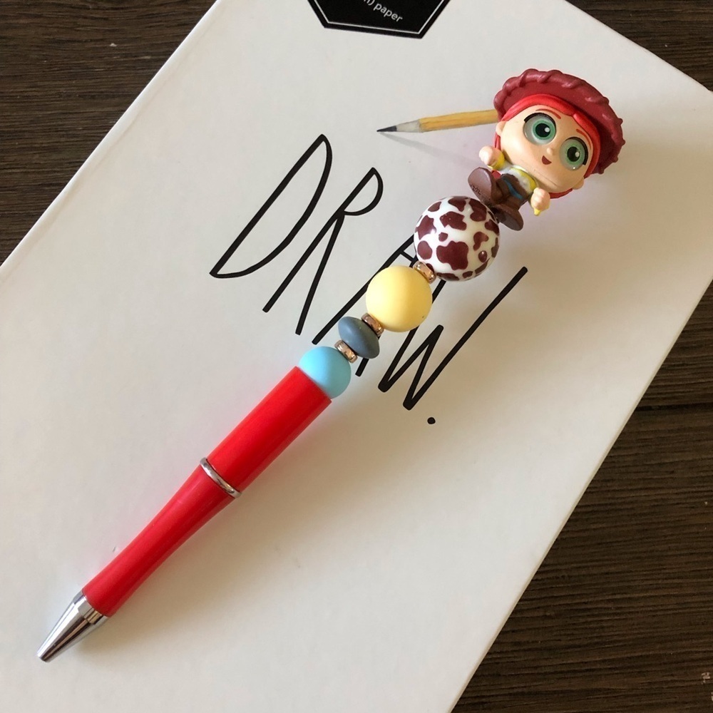 Disney Doorables: Toy Story: Jessie handmade beaded pen - Picture 2 of 3